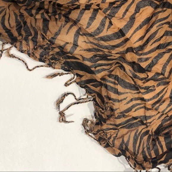 Brown Black Tiger Stripe Animal Fringe Scarf - Picture 5 of 5